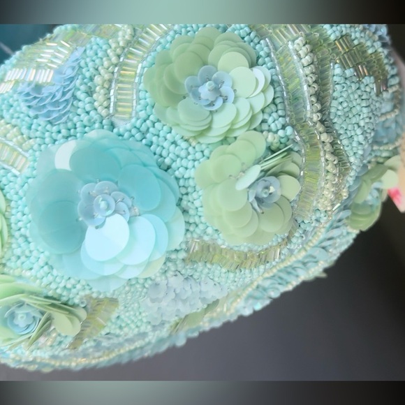 RARE NWT Viral Blue Beaded Bag, Handcrafted in India. - Picture 9 of 9